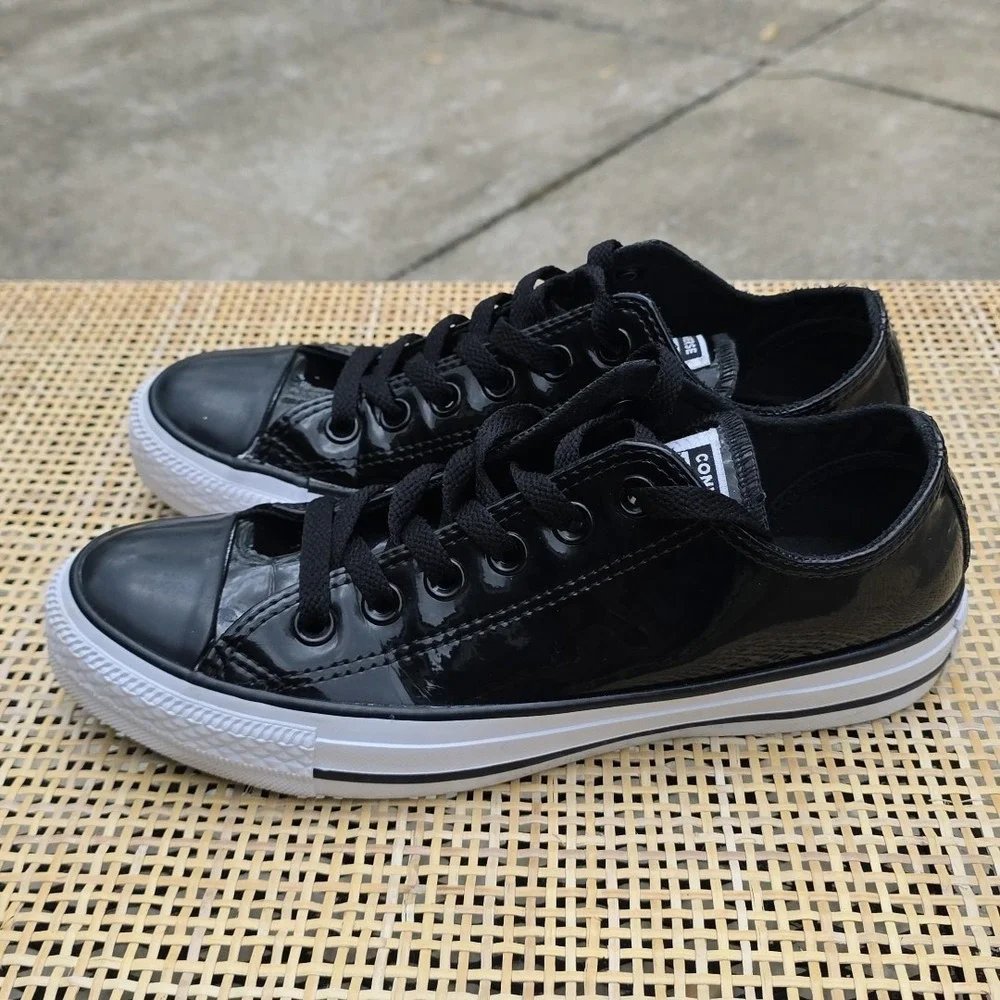 Size 5 - Converse Chuck Taylor‎ All Star Low Black Patent